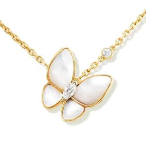 Collana di design gioielli di lusso collane a farfalla per donna Red Bule White Shell ciondolo in platino in oro rosa Regalo di nozze in acciaio inossidabile all'ingrosso per la rivenditaQ7