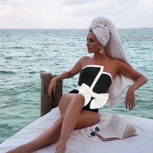 Kvinnors badkläder 2024 Off Shoule Bow Tie One Piece Baddräkt Set Summer Women Beachwear Luxury Bathing Suit