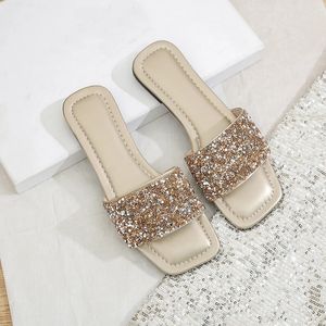 Plus Size INS Bling Rhinestone Womens Slippers Sandals Flat Bottom Slippers Beach Zapatos De Mujer Indoor PU Flip 240226