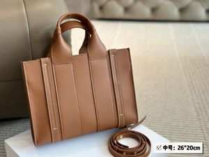 Tote leather shopping bag, very beautiful