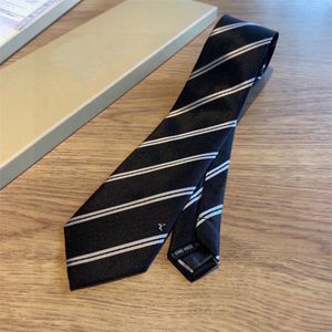 2024 Luksusowa marka mody Mężczyzn Wet 100% jedwabny Jacquard klasyczny ręcznie robiony męski krawat krawatowy dla mężczyzny ślubne i biznesowe 88C