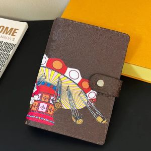 Designer Graffiti Letter Women Wallets Brand Sunflower Check Letter Unisex Notebook Mens Diary Scrapbook Notepad Purses Card Holders cluch bags 888