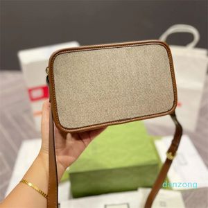 Canvas الخصر محفظة Women Women Messenger Bag 2024 Fashion Houtter Crossbody Pags Top Top