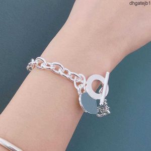 Bracelets Charm Bangle Tiffanyisn Bracelet v Gold Plated t Peach Heart Brand Light Luxury Versatile Couple Fashion Popular Bracelet Show Vwba