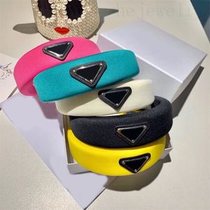 Luxury headband fashion lady hair band ins beautiful triangle street unique cute popular holiday gift check solid color designer headbands for women ZB056 e4