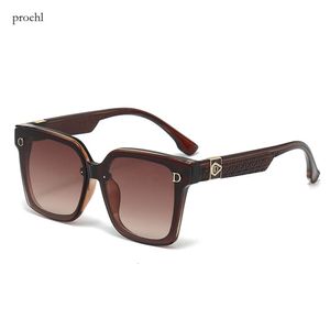 дизайнерские солнцезащитные очки New CD Home Sunglasses, женская высококачественная классическая коробка, солнцезащитные очки для круглого лица, солнцезащитные очки для похудения и защиты от солнца 6024