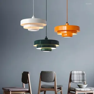 Kolye lambaları Nordic Led Light Macaron Karbon Çelik Alüminyum Beyaz Koyu Yeşil Turuncu Aydınlatmalar Restoran Oturma Odaları Fikstürü