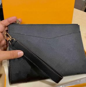 designer clutch bag Daily Pouch luxury purse men women leather wallet coin purses long card holders with original box dust bag M68705