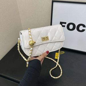 Embroidered Simple Small Square 2024 Fashion Personalized Crossbody Fashion Shoulder Bag 75% Factory Wholesale