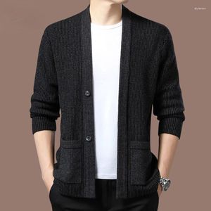 Maglioni da uomo Cardigan Autunno Inverno Spessore scollo a V maglione lavorato a maglia Cappotti causale caldo uomo Moda Abbigliamento uomo 2024 G30