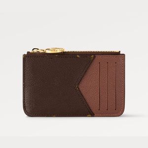 M81881 81882 Korthållare Kreditplånbok Designers Män och kvinnor Fashion Passport Cover Business Mini Coin Pocket For Ladies Purse Case