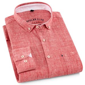 Mens Versatile Casual Long Sleeve Solid Linen Cotton Shirts Single Pocket Buttondown Breath Bekväm mjuk Slimfit -skjorta 240219