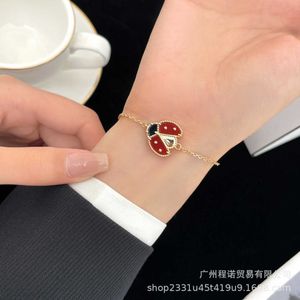 Designer smycken lyxarmband länk kedja vanca klöver armband kvinnlig naturlig nyckelpiga fem blomma armband kvinnligt tjockt guld rosguld live 8hdg