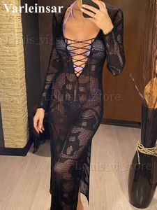 Grundläggande avslappnade klänningar Deep V klänning snörning Långärmad kvinnor delar maxi klänning virkning stickad tunic mesh ren sexig bodycon lång klänning vestido v4146b t240227