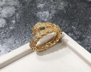 2018 Fashion Snake Rings lady Ring Fashion Design Long Finger Jewelry High Quality Snake Shaped Ring for Women Party4317446