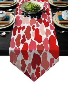 Table Cloth Valentine'S Day Red Heart Love Runners Tablecloths Holidays Party Long Runner Stain Resistant Dresser Scarf Picnic