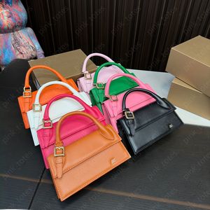 Women Designer Torby na ramię luksusowe mini torba na kobiety modne złote litery Crossbody torebka jaca klapa damskie damki 8 kolorów torebka torebka