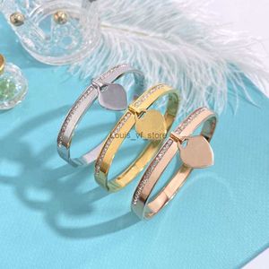 Charm Bracelets Bangle Fashion T Same Titanium Steel Feeling Light Inlaid Diamond Love Pendant Bracelet Jewelry itanium iffanyisms H24227