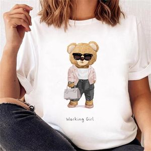 T-shirt per il tempo libero simpatico orso tendenza stile carino da donna a maniche corte stampata T-shirt modello top estivo e primaverile abbigliamento stampato 240227