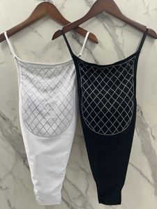 Rhinestones Lüks Mayo Tasarımcısı One Piece Swimsuits Siyah Beyaz Moda Monokini Seksi Bikini Set Kadın Marka Plaj Giyim Sırtsız Mayo Takımları Etiket
