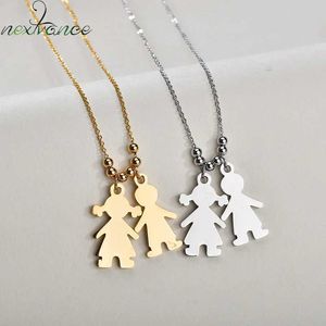 Hänge halsband Nextvance Boy Girl Lover Grave Name Date Necklace Figur Namnplattan Pendant Toppkvalitet för Baby Födelsedagsjubileum Gift 240227