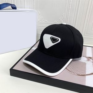 Triangle Baseball Hat Cotton List dopasowany czapki Kość luksusowa moda Prosta Delikatna haft gorras sethreen projektant kapelusz podróżny wszechstronny pj083 e4