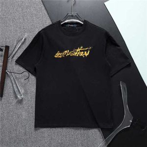 Tasarımcı Yaz Erkek Tişört Moda Lu VI Tasarımcı Polo Gömlek Bur Berrylapel Kısa Kollu Gömlek İş Men Erkekler T-Shirts Büyük Boy M-3XL Gömlek Yeni Stil Designerlbi2