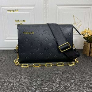 Kvällspåsar Kvällspåsar Luxurys Fashion Coussin Women Designers Bag äkta kalvläder präglad kedja bär handväska koppling crossbody handväska shouler väska 2024