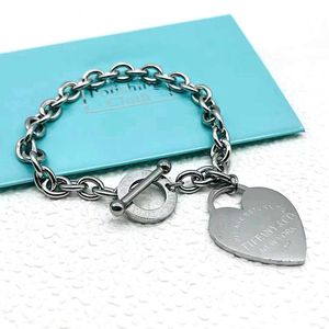 T Homes tiffancy New Love Letter Titanium Steel Plated Gold Bracelet Womens Stainless Jewelry itanium