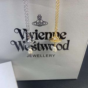 Luxury Vivienness Westwood Desginer Viviane Weswoods smycken Empress Dowager Xis Ny Baroque Pearl 3D Ufo Saturn Necklace Womens Light Luxury Style Fash