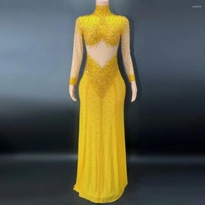 Casual Dresses Golden Color 2024 Shining Diamonds Rhinestone Women Celebrate Birthday Party Dress Sexy Package Hip Long High Quality