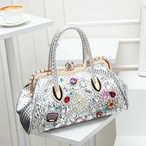 Shoulder Bags Chao2024 New Colorful Diamond Bag with Clip and Diamonds Leisure Water Women s Cross Handbag Lock Buckle 240427