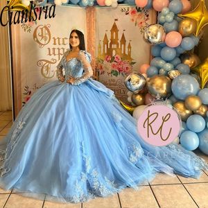 Ljusblå från axeln ruffles bow boll klänning quinceanera klänningar långärmad applikationer spets korsett vestidos de 15 anos