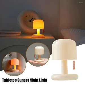 Table Lamps Mini Desktop Sunset Night Light Creative Rechargeable Mushroom Style LED For Coffee Bar Home Decor Bedroom