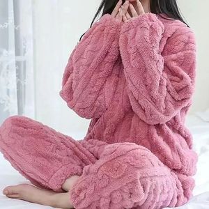 Outono feminino sólido quente 2 peças conjuntos engrossar veludo com nervuras conjunto de lã pulôver e calças feminino casual conjuntos de pijama 240227