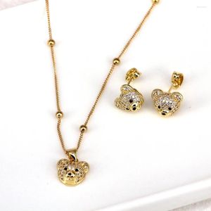 Catene Set di gioielli con orsetto cubico carino, collana e orecchini in acciaio inossidabile, accessori per ragazze e donne all'ingrosso