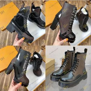 Top-Qualität Designer Laureate Damenstiefel Love Arrow Medal Boot Winter echtes Leder Handtasche Umhängetasche mit Box Top_Shoes_Factory