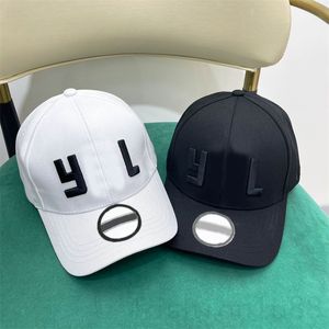 Canvas Baseball Cap Mens Designer Hat Bawełna przenośna oddychana Casquette Czarna biała przednia litera haft regulowany klamra Montaż czapki Trendy PJ087 C4