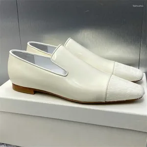 Модельные туфли, весенне-осенние женские модные туфли на одном маленьком квадратном носке на толстом низком каблуке для вечеринок