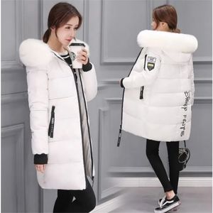 Women's Down Parkas Fashionable Hooded Down Jacket Warm Winterwear Elegant Ladies' Puffer Coat Outerwear Winter Jacket Classy Hooded