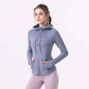 2024SS LU Samma Yoga Wear Definiera kvinnor Sport Slim Fashion Temperament Jacket Woolen Hooded Fitness Hoodie