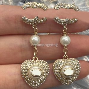 High Quality Studs Luxury Designer Long Earrings Brand Letter Stud Women Jewelry Crystal Pearl Earring Love Gifts Couple 925 Silver Copper Fashion Accessories