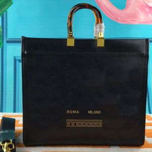 Women Handbags Crossbody Bag Square Design High Quality Calfskin Tote Shopping Detachable Wide Shoulder Strap305w