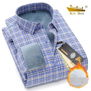 Camicia a quadri spessa calda a maniche lunghe da uomo a maniche lunghe invernali fredde Europa Camicie causali in velluto moda uomo papà Autunno Outwear 240223