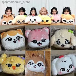 Peluş Bebekler Kpop Ive Kiraz Peluş Bebek Ive Yastık Yastığı Büyük Yüz Peluş Karikatür Jangs Genç Plushie Oyuncak Kawaii Yumuşak Dolgulu Yastık Bebek Q240227