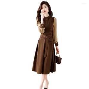 カジュアルドレス長い女性の袖2024秋のセレブシックコントラストカラーフローリーコーヒーブラックドレス