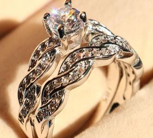 Fine New 2ct Three Stone Rings Topaz Diamonique Cz 10KT White Gold Filled Gf Simulated Diamond Engagement Wedding Ring Setwith box6703787