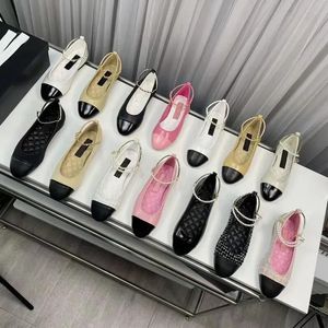 قناة للنساء مصممة شبطة شريحة الصلفية الصيفية Sandles Shoes العلامة التجارية الكلاسيكية نعال امرأة عارض