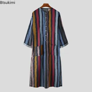 Etnik Giyim 2024 Erkekler Nightgown Robes Arap Çizgili Gömlek Uzun Kollu Retro Kimono Ev Etek Pamuk Batıl