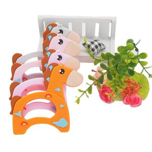 Kolyeler Chenkai 5pcs Silikon At Teether Diy Bebek Çıngırak Emzik Kukla Diş çıkarma Hemşirelik Hayvan Kolye Takı Duyusal Oyuncak BPA ÜCRETSİZ